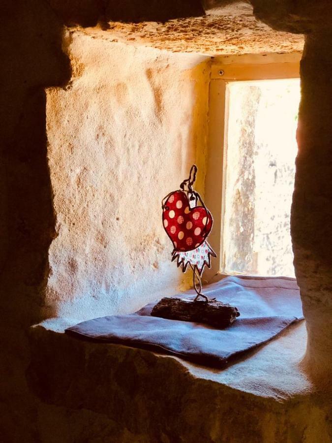 Le Gite Des 3 Saules Saint-Savinien Exterior foto